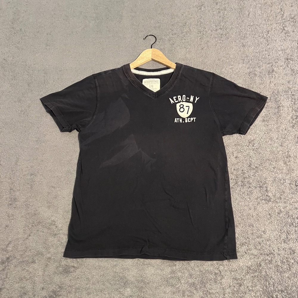 Vintage Y2K Aeropostale Faded Black V-Neck Graphic Shirt Aero 87 Large Grunge